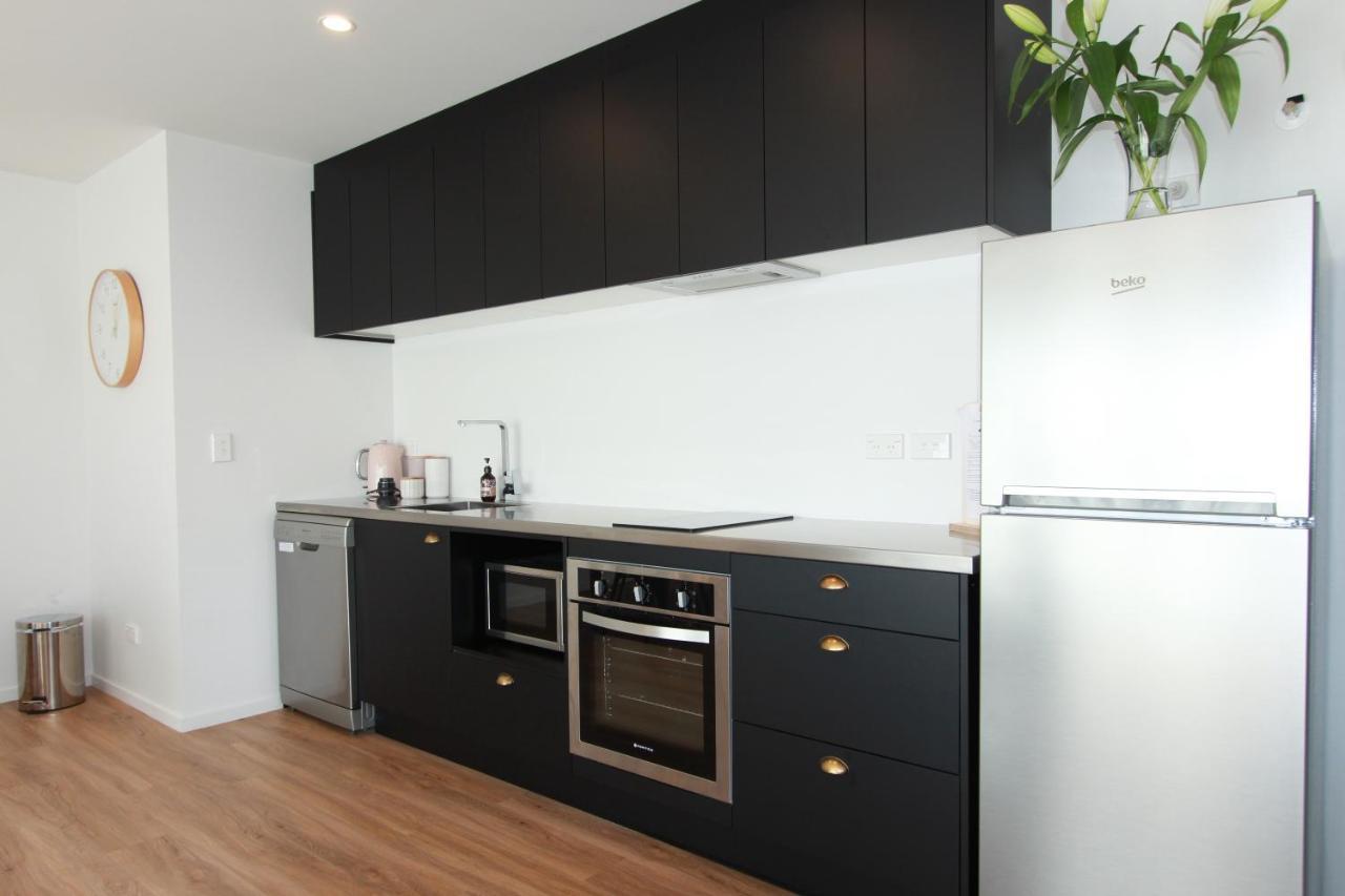 Вилла 3 - Sunny Brand New House Ванака Экстерьер фото