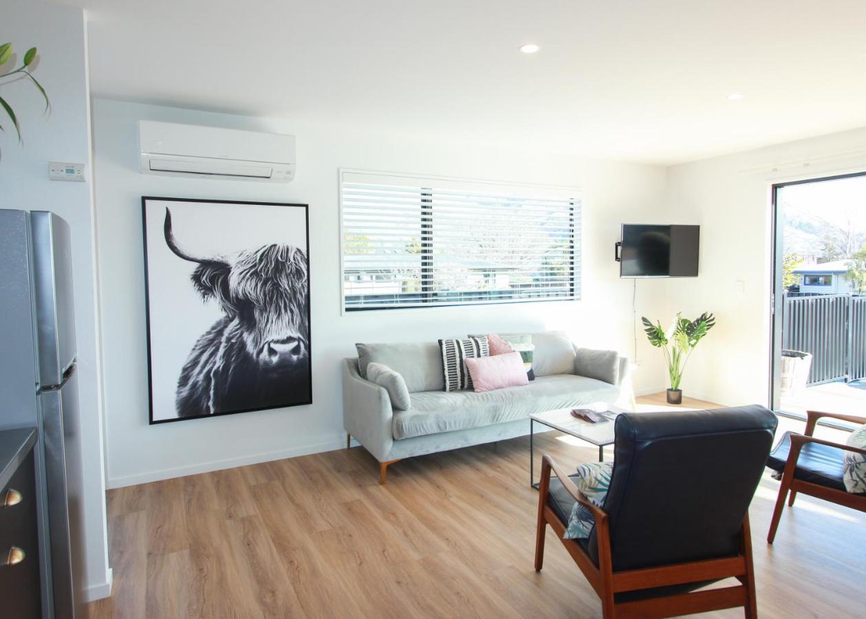 Вилла 3 - Sunny Brand New House Ванака Экстерьер фото
