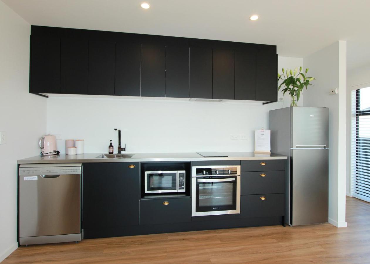 Вилла 3 - Sunny Brand New House Ванака Экстерьер фото