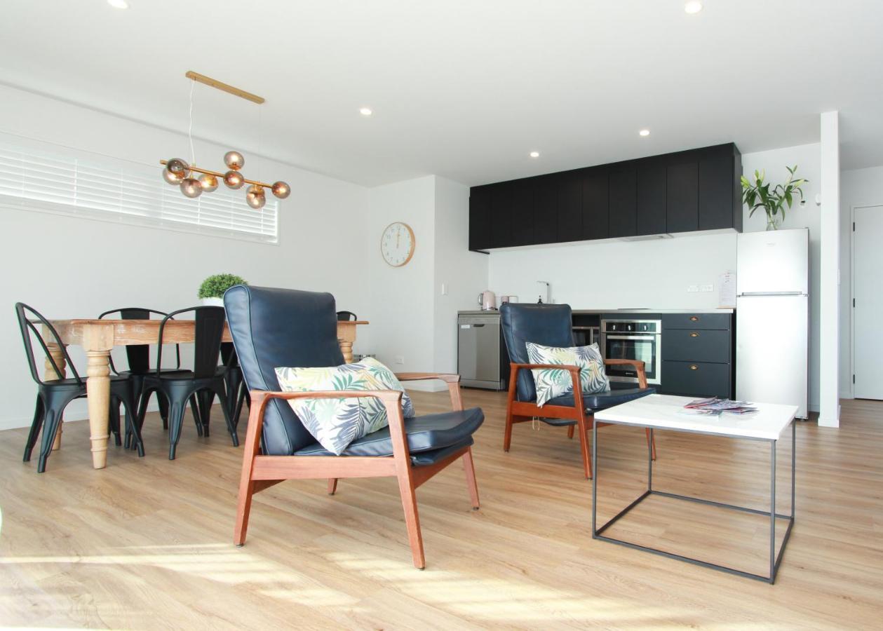 Вилла 3 - Sunny Brand New House Ванака Экстерьер фото