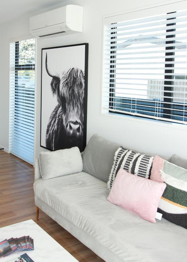 Вилла 3 - Sunny Brand New House Ванака Экстерьер фото