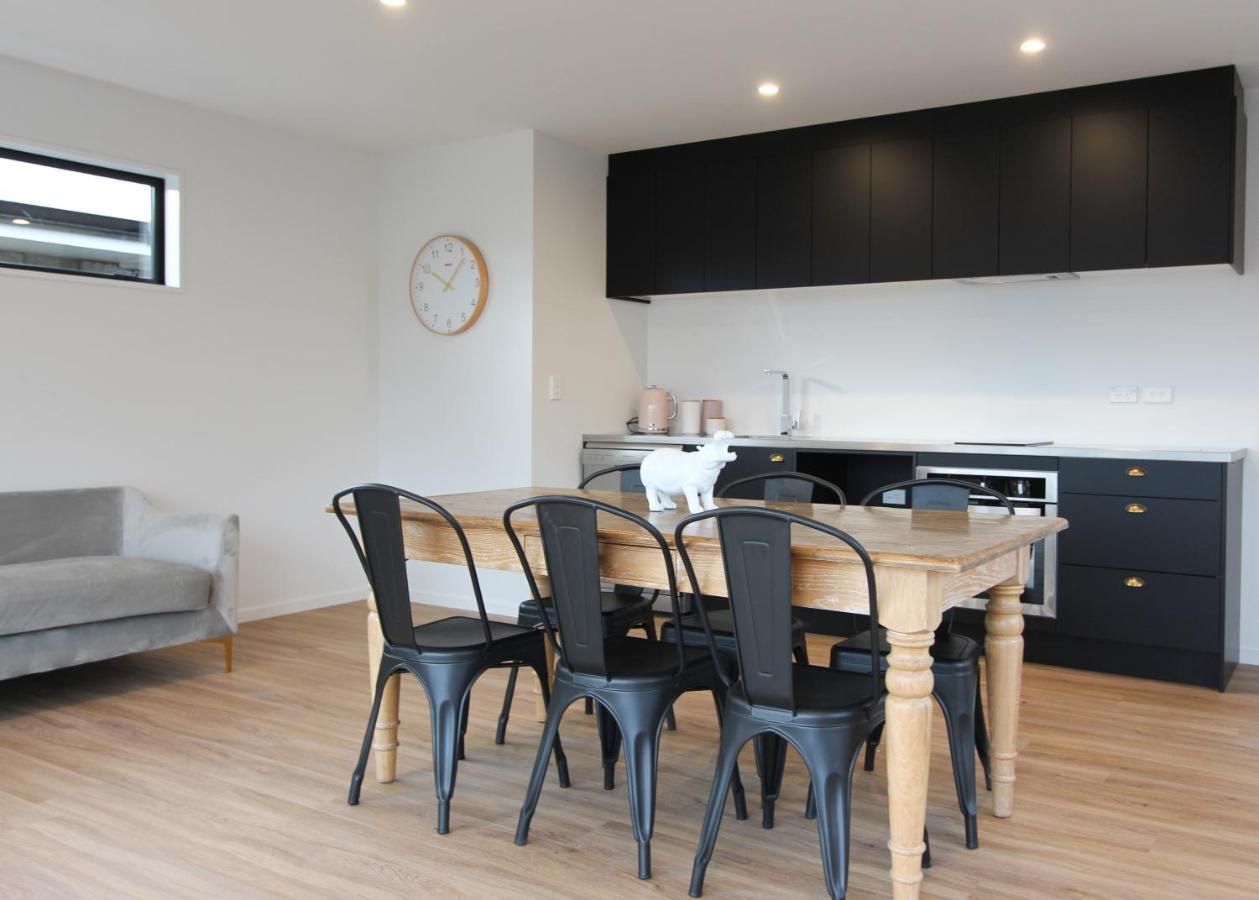 Вилла 3 - Sunny Brand New House Ванака Экстерьер фото